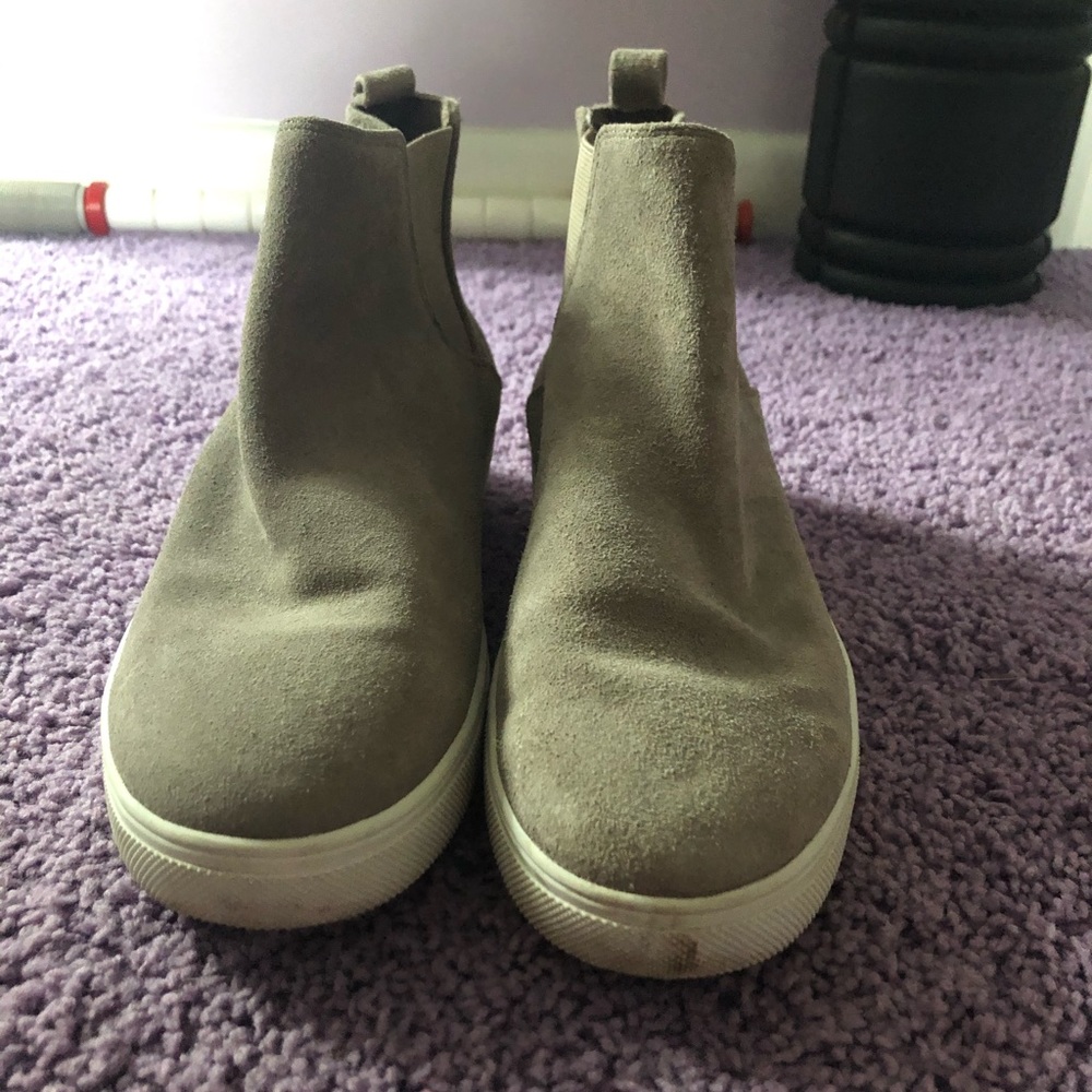 Blondo Baxton suede waterproof High top sneakers